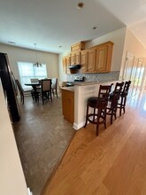557 Town Square Way in Lawrenceville, GA - Building Photo - Building Photo