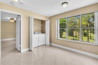 3370 Pinewalk Dr N in Margate, FL - Building Photo - Building Photo