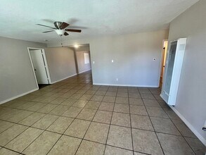 6565 Mojave Ave in Twentynine Palms, CA - Foto de edificio - Building Photo