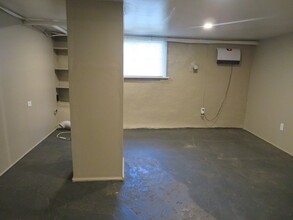 1307 Forest Ave in Knoxville, TN - Foto de edificio - Building Photo