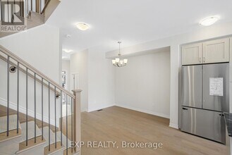413 Clubtail Private in Ottawa, ON - Building Photo - Building Photo