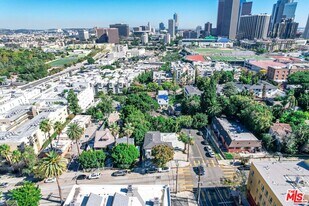 146 Witmer St in Los Angeles, CA - Building Photo