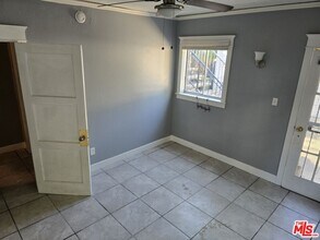 4211 Halldale Ave in Los Angeles, CA - Building Photo - Building Photo