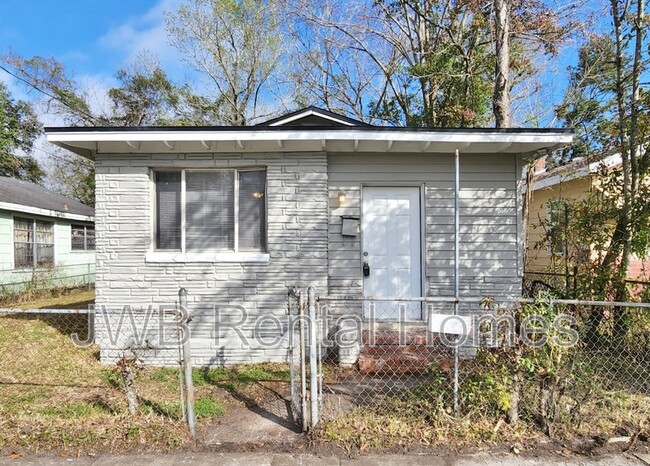 2059 Baldwin St in Jacksonville, FL - Building Photo - Building Photo