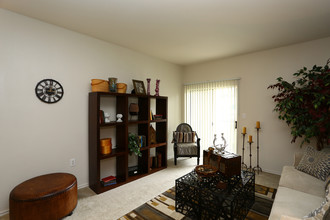 Stone Creek Apartments in Killeen, TX - Foto de edificio - Interior Photo