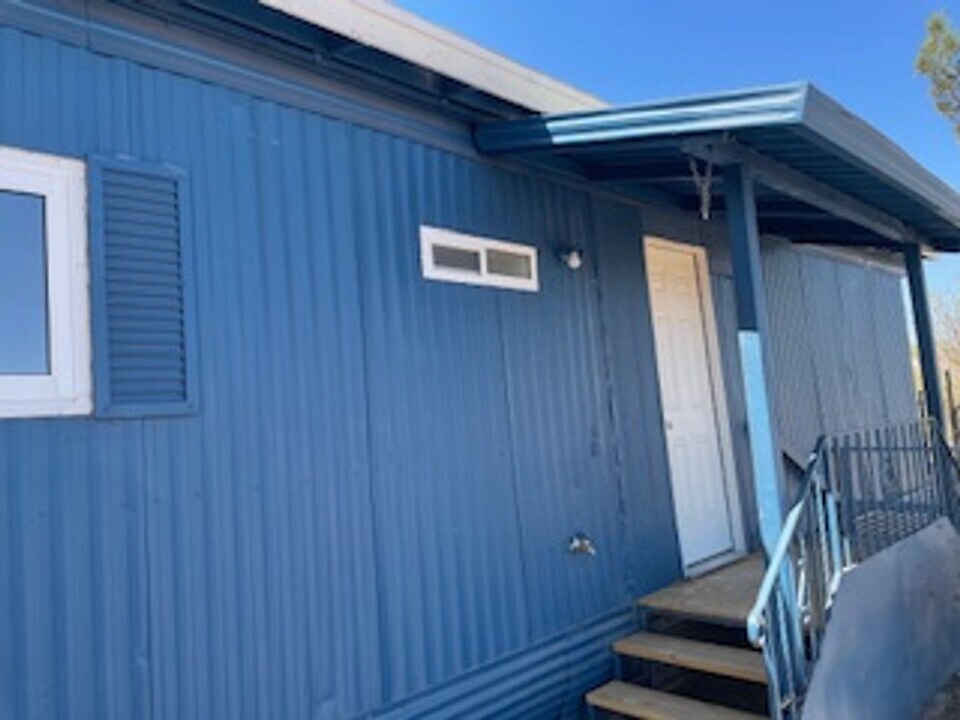 1651 E 24th St in Douglas, AZ - Building Photo