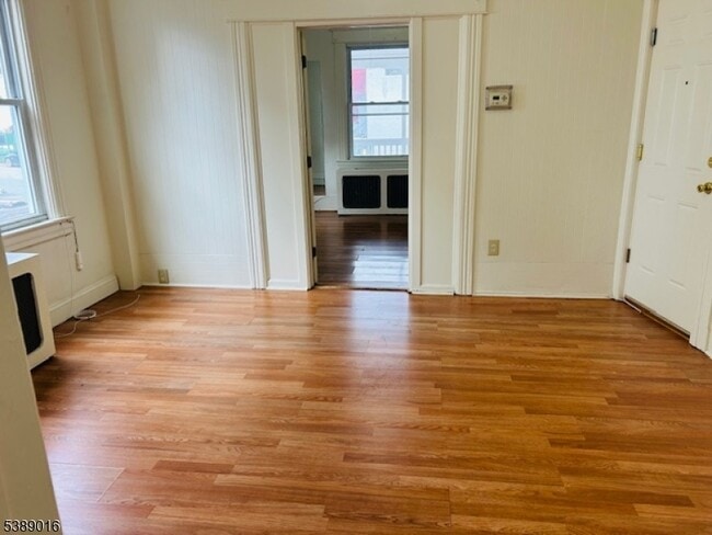 76 Belmont Ave in Dover, NJ - Building Photo - Building Photo