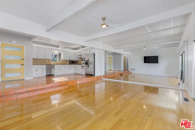 3352 Oak Glen Dr in Los Angeles, CA - Building Photo - Building Photo