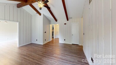 5921 Falstaff Dr in Charlotte, NC - Building Photo - Building Photo