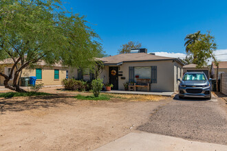 2513 E Willetta St in Phoenix, AZ - Building Photo - Building Photo