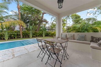 38 NE 50th St in Miami, FL - Building Photo - Building Photo