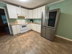 1706 Dalloz Rd in Columbia, SC - Building Photo - Building Photo