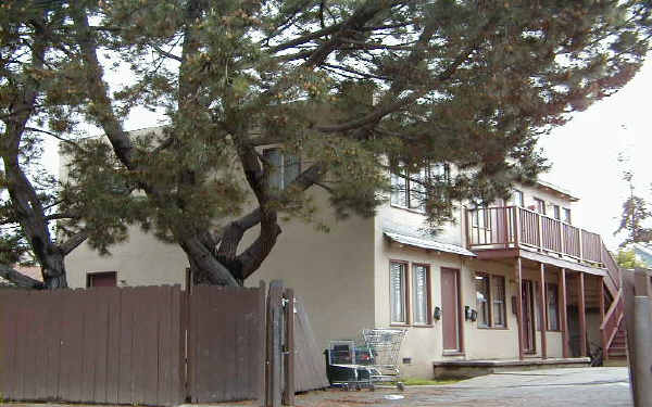 2804 Curtis Ave in Redwood City, CA - Building Photo - Building Photo