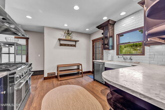 1300 Clough Rd in Reno, NV - Building Photo - Building Photo