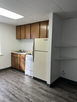 Rennwood Court Apartments in Spokane, WA - Building Photo