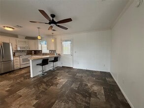 3 Date Ave in Bradenton, FL - Building Photo - Building Photo