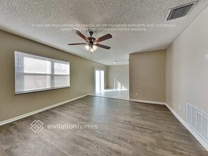 234 Regal Park Dr in Valrico, FL - Building Photo - Building Photo