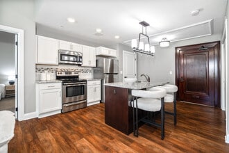 Residences at Leader in Cleveland, OH - Building Photo - Interior Photo