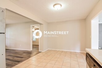 706 Holly Terrace in Brandon, FL - Building Photo - Building Photo