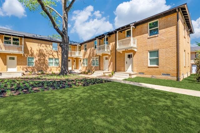 property at 1001 N Crawford St