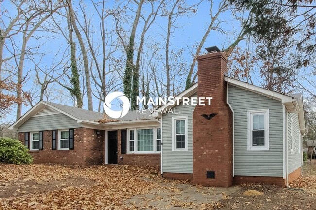 10019 Arbor Dale Ave in Charlotte, NC - Building Photo - Building Photo
