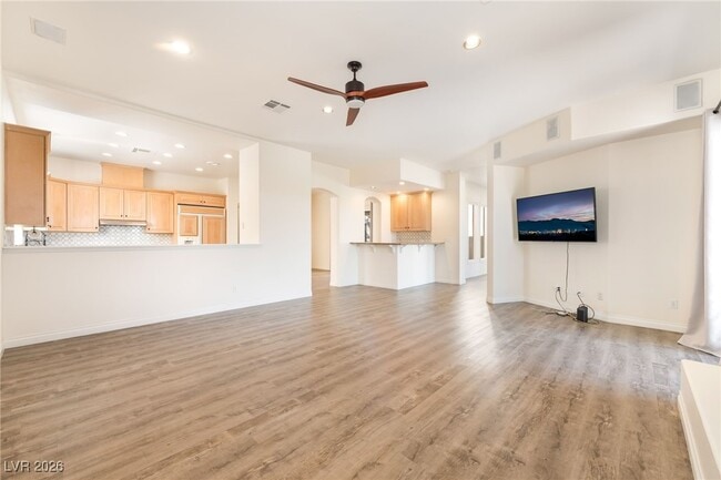 property at 904 Pont Chartrain Dr