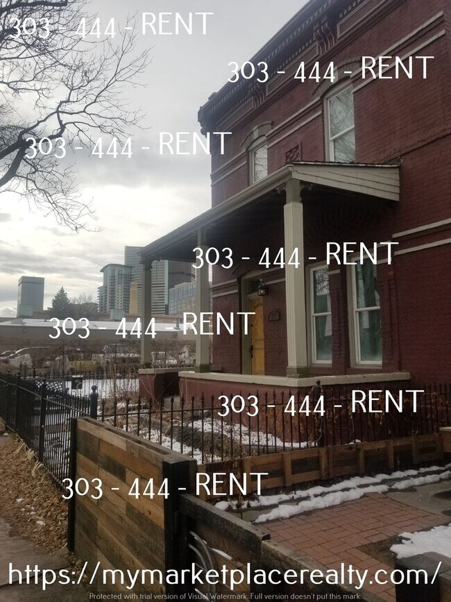 property at 2333 Tremont Pl