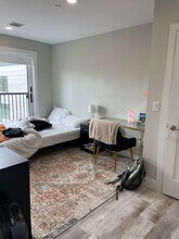 208 Old Colony Ave in Boston, MA - Building Photo - Building Photo