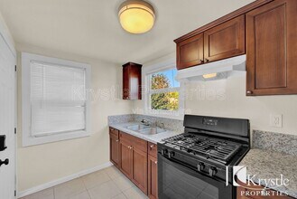 1340 Farrell St in Vallejo, CA - Building Photo - Building Photo