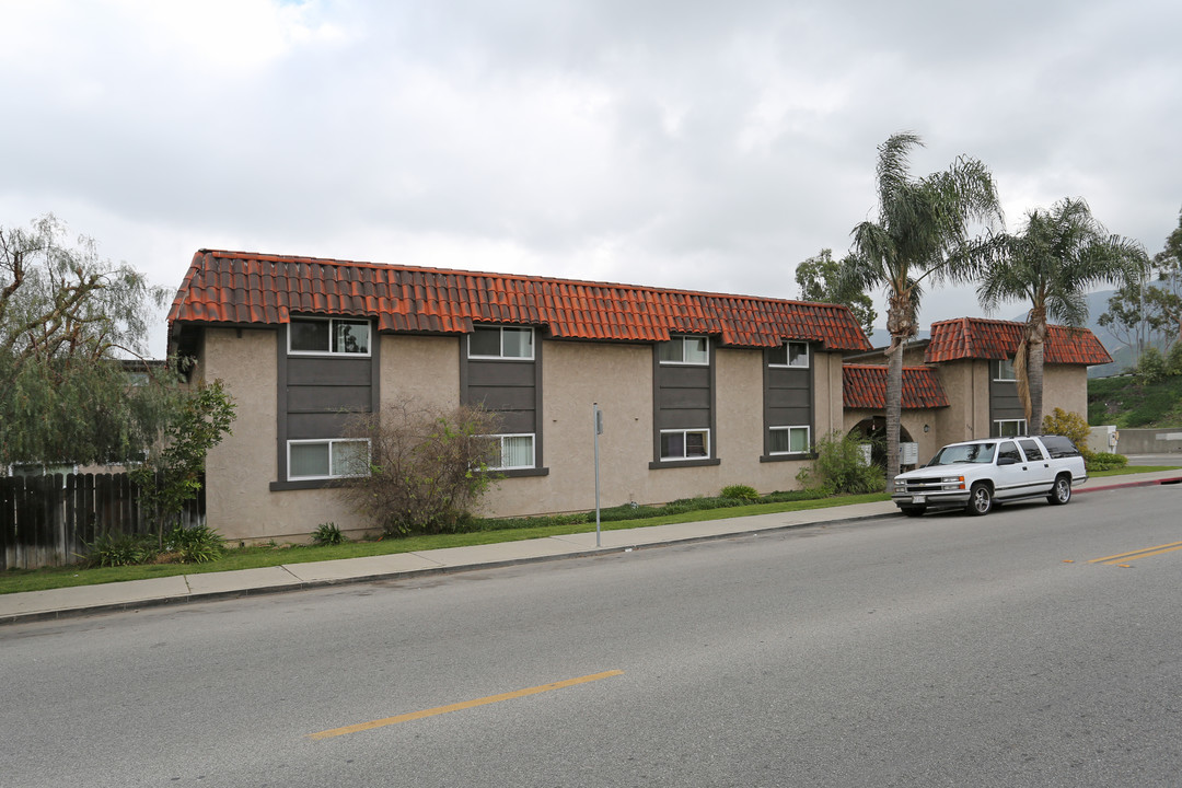 El Dorado Village Apartments in Santa Paula, CA - Building Photo