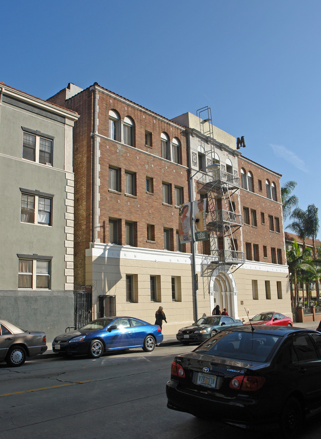 The Mayfair Apartments in Los Angeles, CA - Building Photo - Building Photo