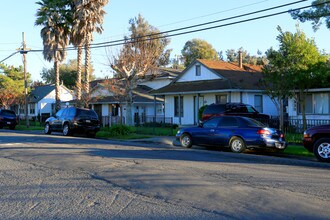 Napa Garden Apartments in Napa, CA - Building Photo - Building Photo
