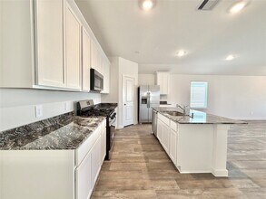 7926 Marconi Corsco Dr in Richmond, TX - Building Photo - Building Photo