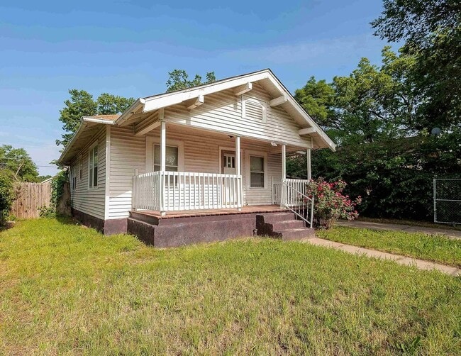 410 N Spruce St in Wichita, KS - Building Photo - Building Photo