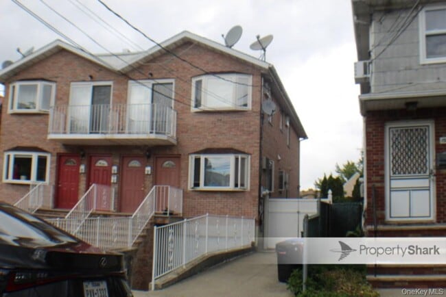 property at 151-39-151-18 18th Ave