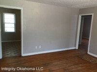 6901 NW 55th St photo'