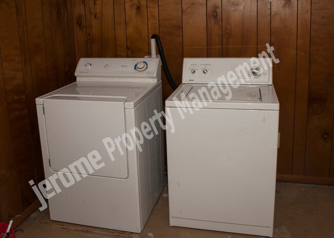 4509 Autumn Palm Dr in Zephyrhills, FL - Building Photo - Building Photo