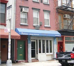 510 Greenwich St in New York, NY - Building Photo - Building Photo