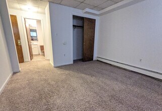 34 Medfield St, Unit 2 in Boston, MA - Building Photo - Building Photo