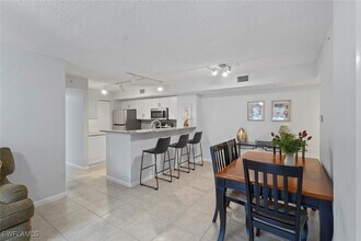 1830 Florida Club Cir in Naples, FL - Building Photo - Building Photo