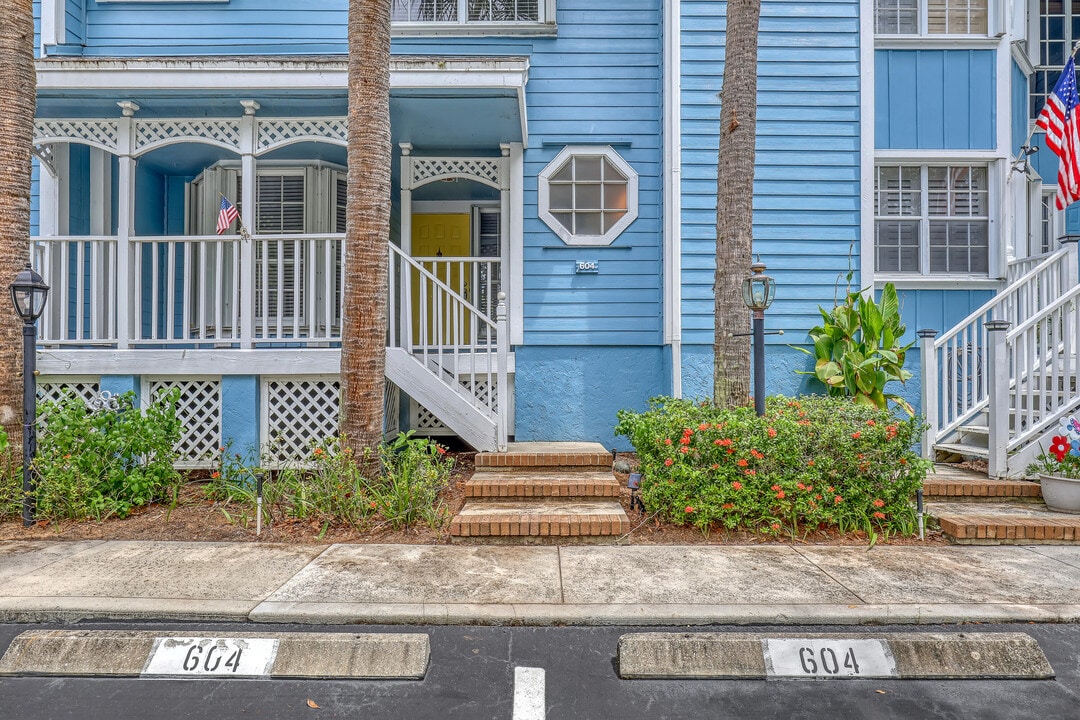 604 Ocean Dunes Cir in Jupiter, FL - Building Photo