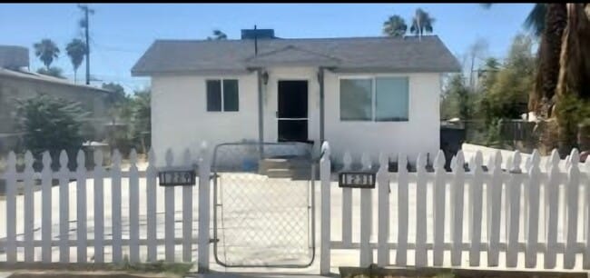 property at 1229 Jeffrey St