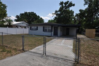108 Pike St in Auburndale, FL - Building Photo - Building Photo