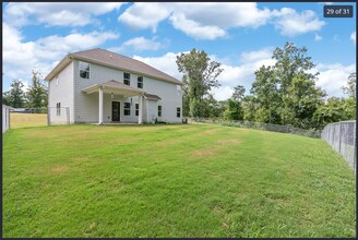 6643 White Oak Ln in Bessemer, AL - Building Photo - Building Photo