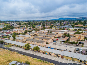 22307 S Garden Ave in Hayward, CA - Building Photo - Building Photo