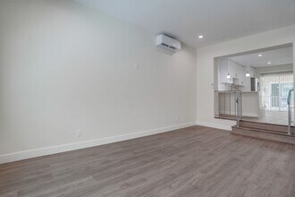 441 W Queen St in Inglewood, CA - Building Photo - Building Photo