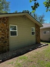 1232 E Sunset St in Springfield, MO - Building Photo - Building Photo