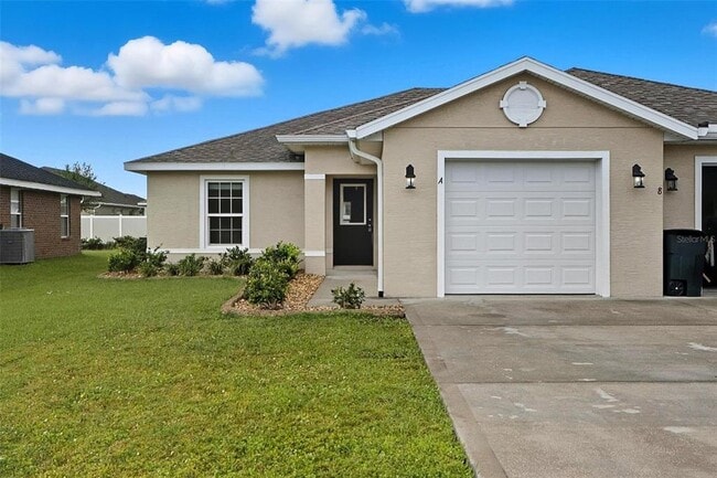 property at 8 Lindsay Dr