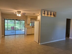 1243 Jungle Ave N in St. Petersburg, FL - Building Photo - Building Photo