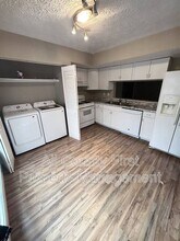 923 Regal Path Ln in Decatur, GA - Building Photo - Building Photo